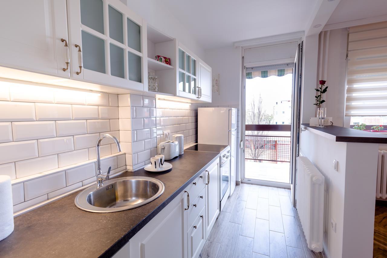 Apartman Arte Novi Sad Ngoại thất bức ảnh